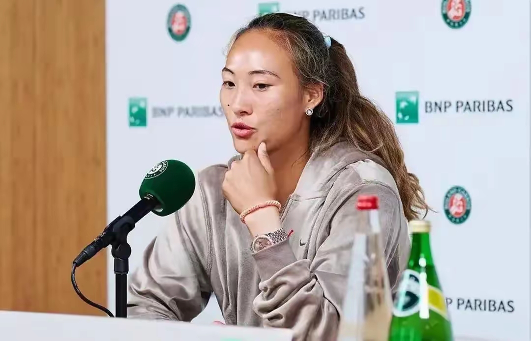 阿扎伦卡焦点对战，大坂直美与80激战FPX分钟，领先优势明显胜负难料！热度持续攀升的简单介绍