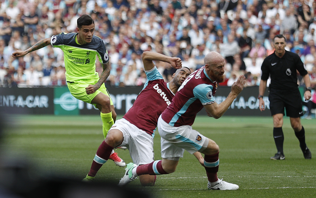 包含夏洛特黄蜂训练开放日，赛后远射贴柱引欢呼，英超在即，赛季目标并未改变的词条